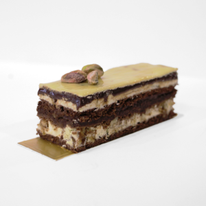 PISTACHIO BROWNIE